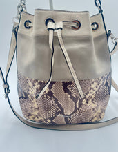 Load image into Gallery viewer, Michael Kors - Satchel/Crossbody bucket bag - Pebble Soft Leather in Cream