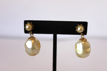 Load image into Gallery viewer, Earrings - Four pairs of vintage earrings with clip backs (Gold, and metallic designs) JL102