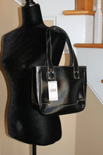 Load image into Gallery viewer, Wilson's Leather - Patent leather shoulder bag with silver accents HB064