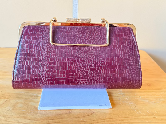 Vintage Party Bag - Elegant and pretty in vegan leather and snap closure