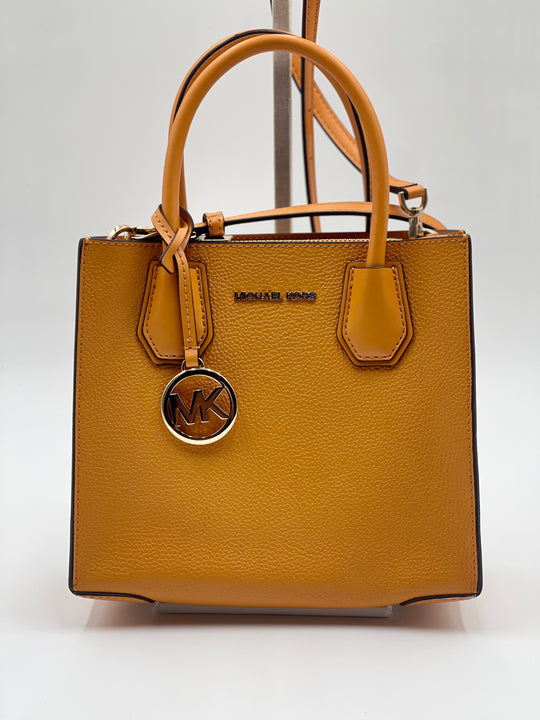 Michael Kors MERCER Medium Leather Logo Crossbody Bag - Mustard/Marigold