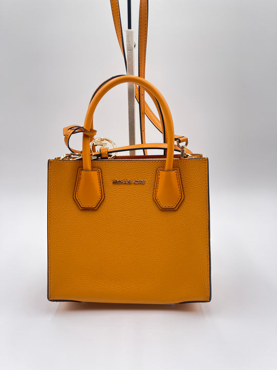 Michael Kors MERCER Medium Leather Logo Crossbody Bag - Mustard/Marigold