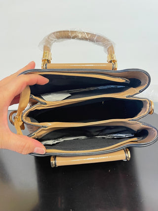 Light Brown Crocodile Pattern Crossbody Bag - Patent Leather & 3 compartments -interior