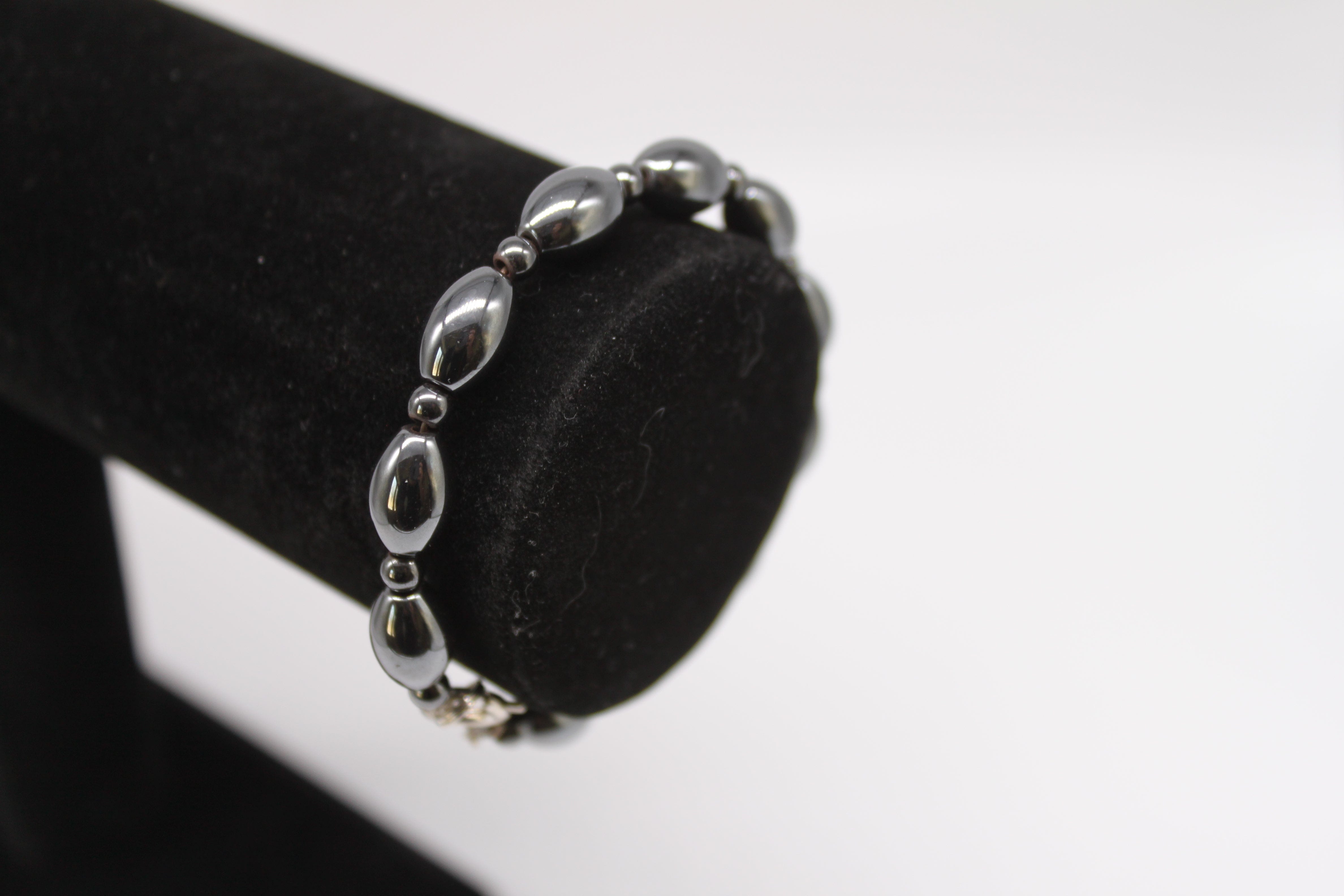 Bracelet - 7" Natural Stone Black/Shiny Hematite Stone Bracelet (Unisex) JL020