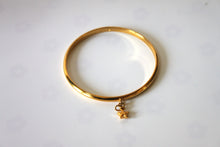 Load image into Gallery viewer, Bracelet - Gold bangle- 14K GP with gold star charm (7.5&quot; diam) JL040
