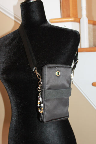 Crossbody Bag - Small black fashion handbag with adjustable strap and pretty bag charm HB055