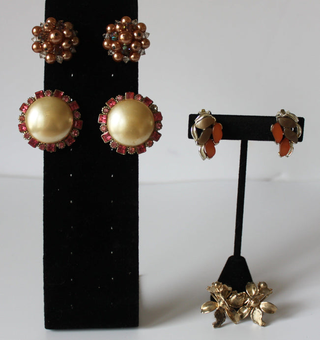 Earrings - Three pairs of vintage earrings with clip backs (Gold and metallic designs) JL116