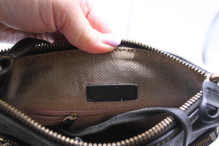 Handbags - Dooney & Bourke Shoulder Bag - Black Leather with multiple pockets HB012