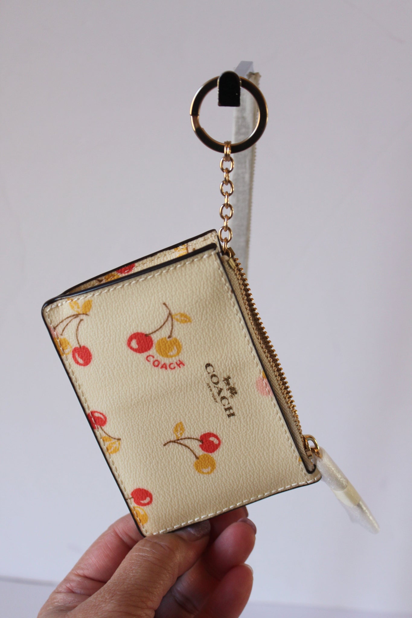 Handbags- Coach Leather wallet/keychain - Cream w/pink and yellow cher –  J's Classic Finds