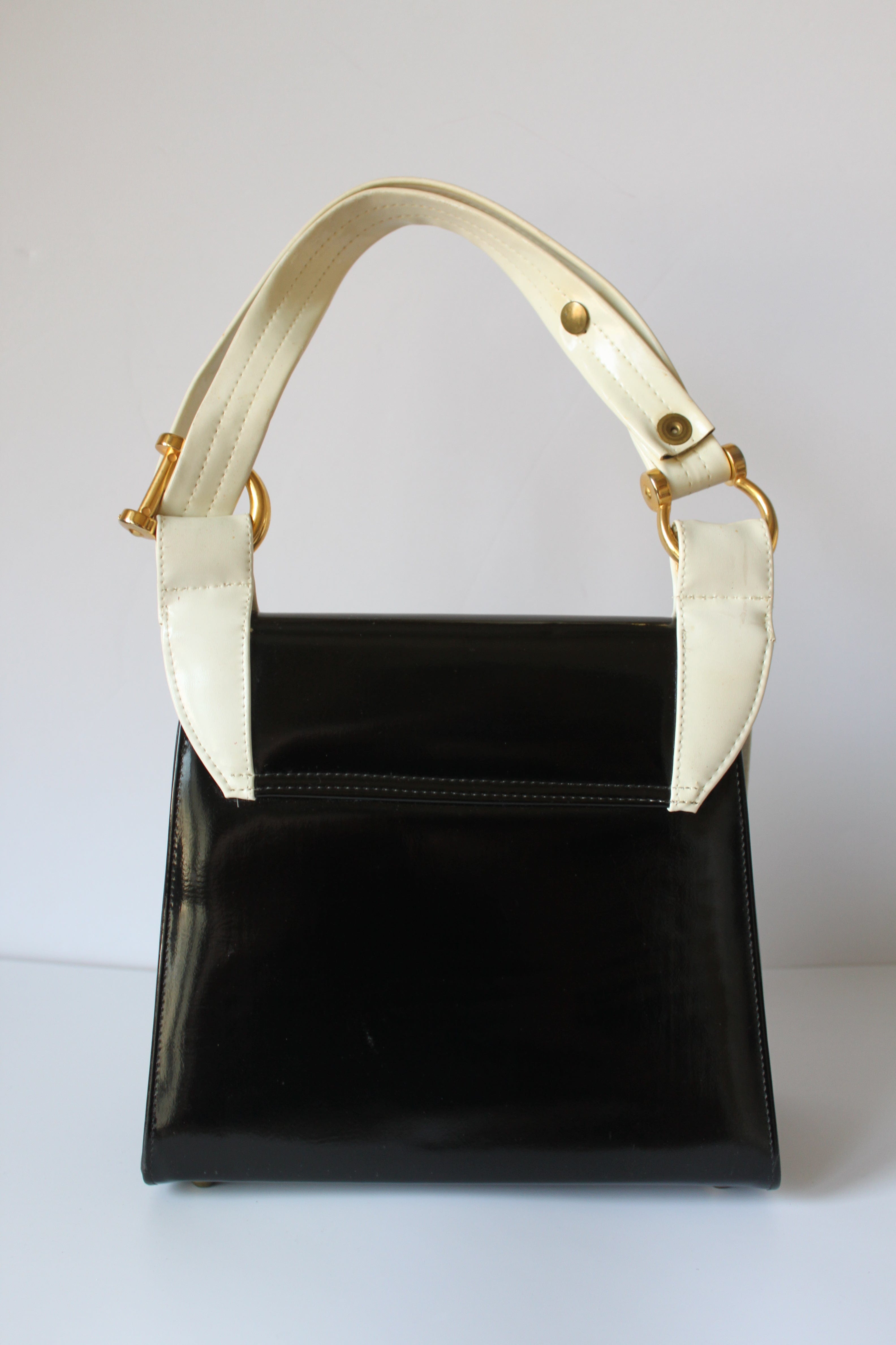 Handbags - Life Stride Vintage Shoulder Bag - Black and Cream Simulated Leather - 1950's HB040