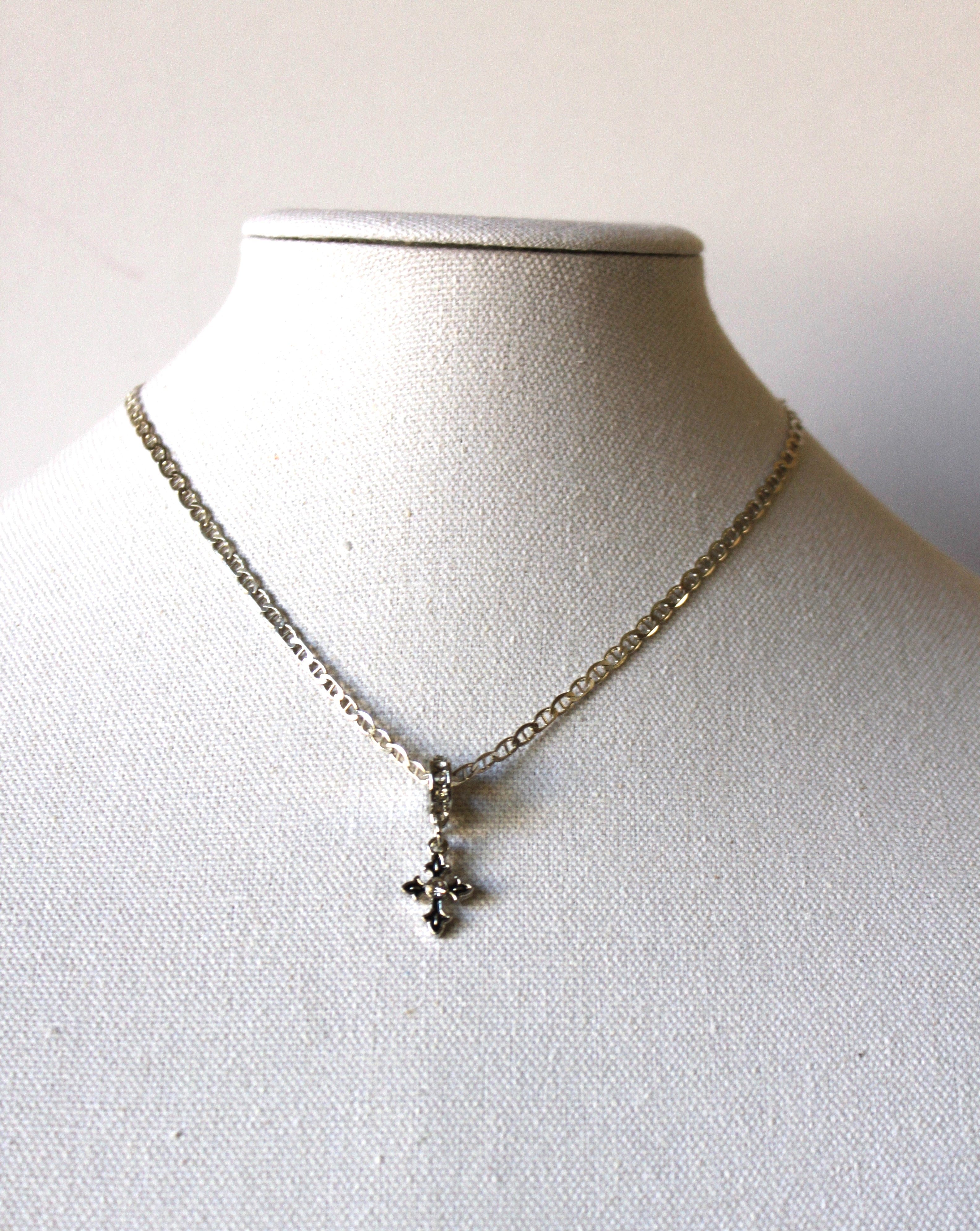 Necklace - Sterling silver chain 925 with beautiful cross pendant in zircon stones - 18" chain JL054