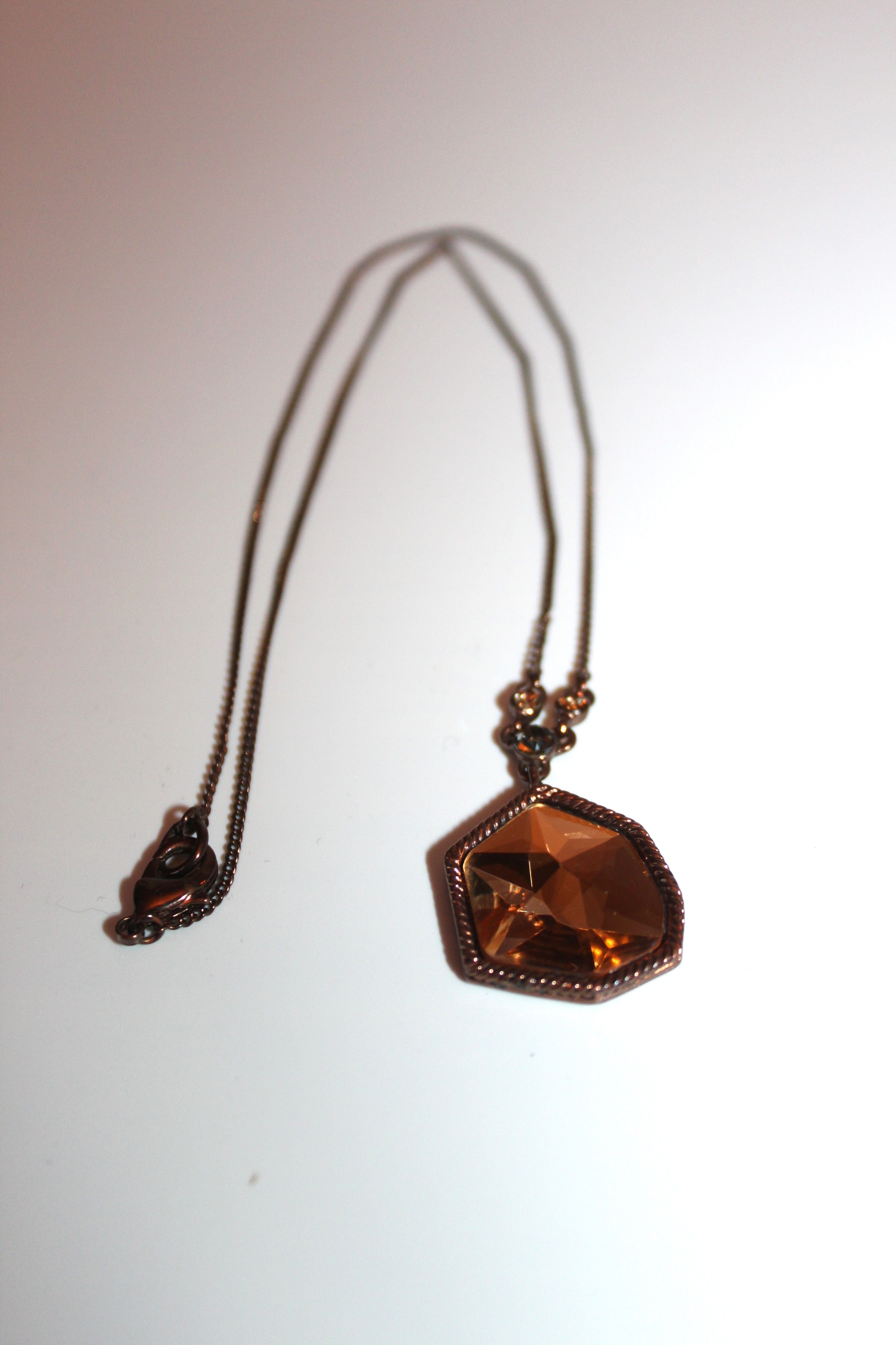 Necklace - Vintage designer necklace with beautiful stone charm and pendant, 16" chain JL050