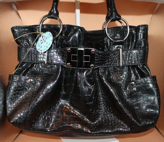 NEW! Patent leather shoulder bag with silver accents HB063