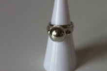 Load image into Gallery viewer, Rings - Sterling silver art deco ring - vintage - silver bead design, size 5.5 JL084
