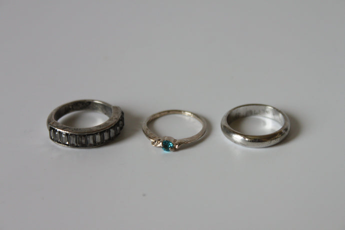 Rings - Vintage silver-plated rings - total of 3 - sizes 6.5 and 7.0 JL