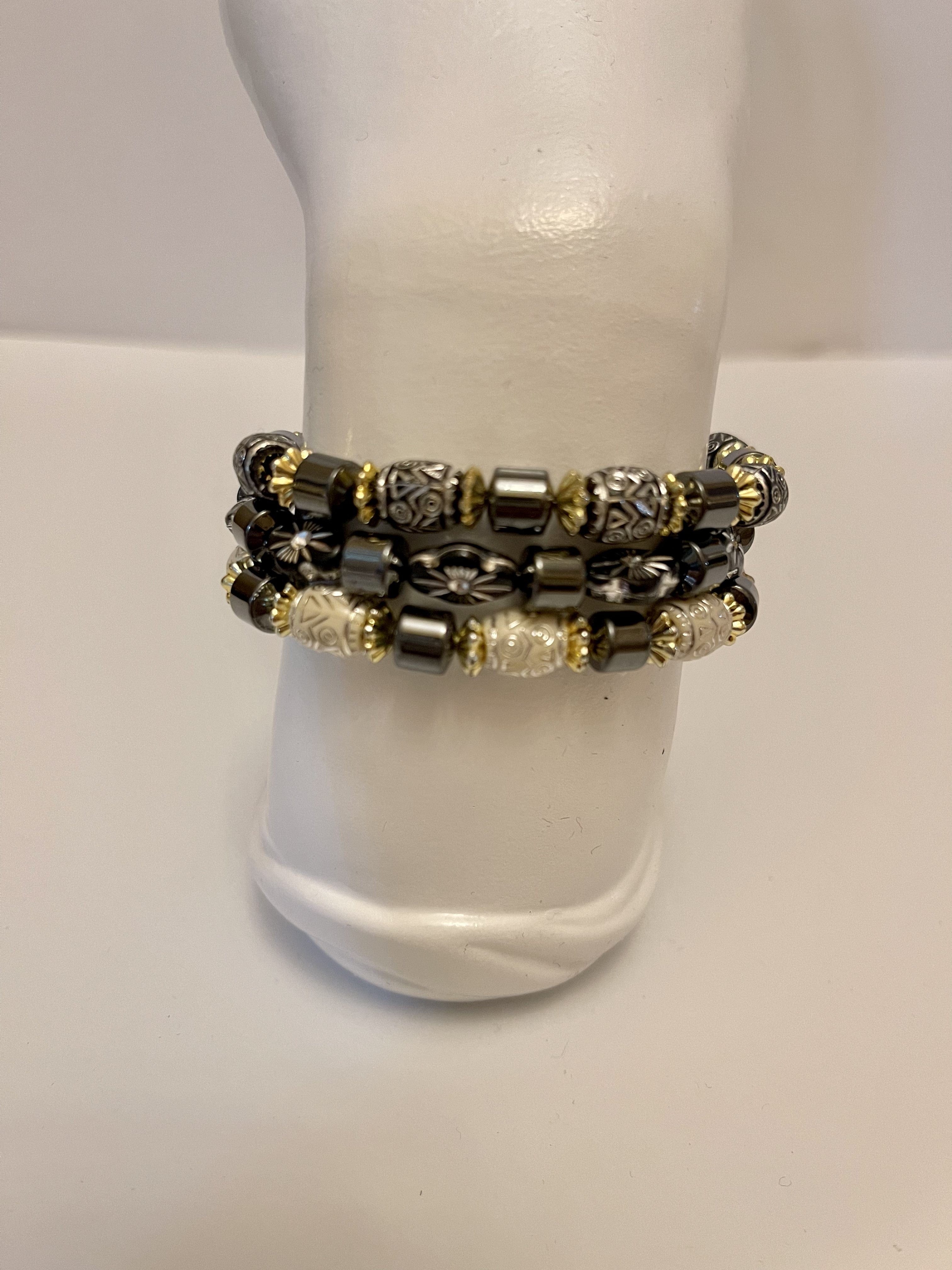 Set of 3 Bracelets - porcelain/glass beads and hematite natural stone in black/white/gray - 6.5" JL148