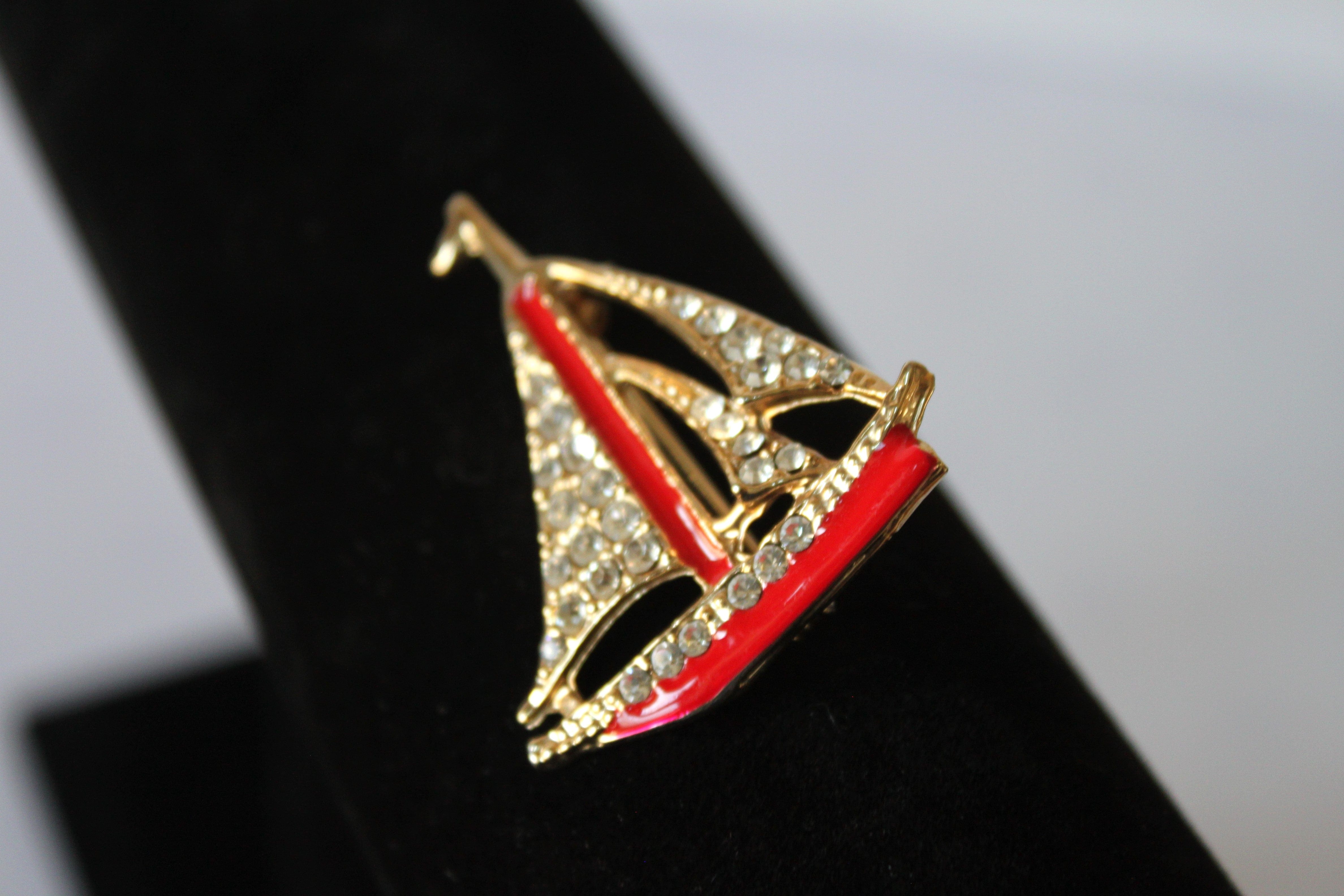 Vintage Brooch Gold/Enamel/ Rhinestones - Beautiful Sailboat  (1.5"Lx1.25"W) JL035