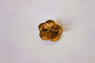 Vintage Brooch in 14K Mixed Materials - Beautiful Plumeria Flower (1" diam) JL032