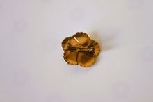 Load image into Gallery viewer, Vintage Brooch in 14K Mixed Materials - Beautiful Plumeria Flower (1&quot; diam) JL032
