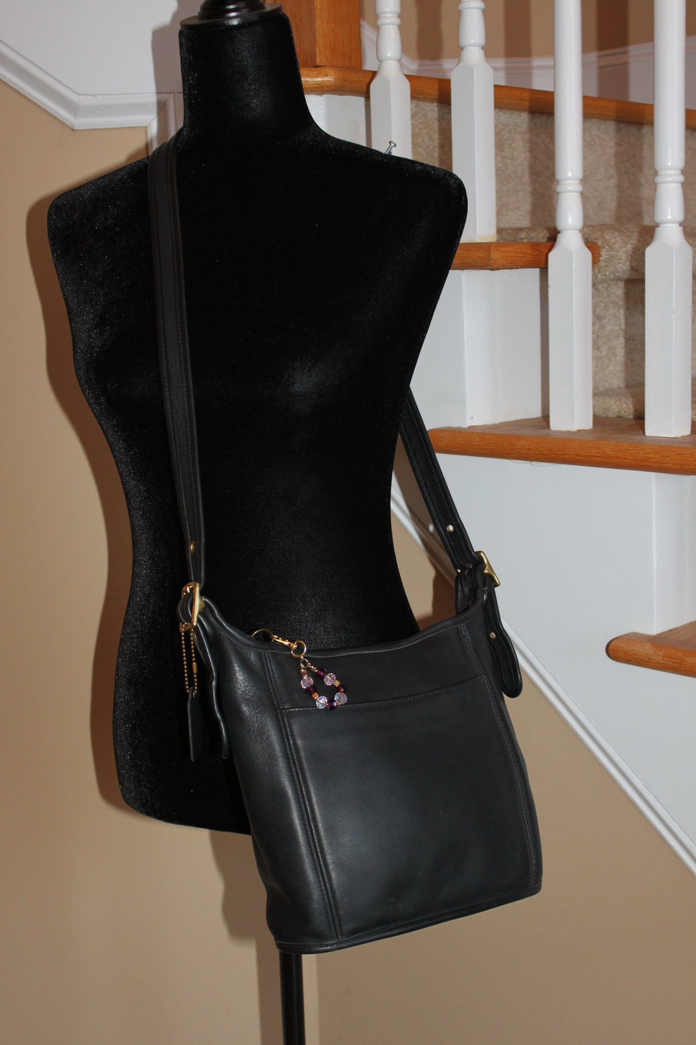 Vintage - Coach Crossbody Bag - Soft black leather with pretty
